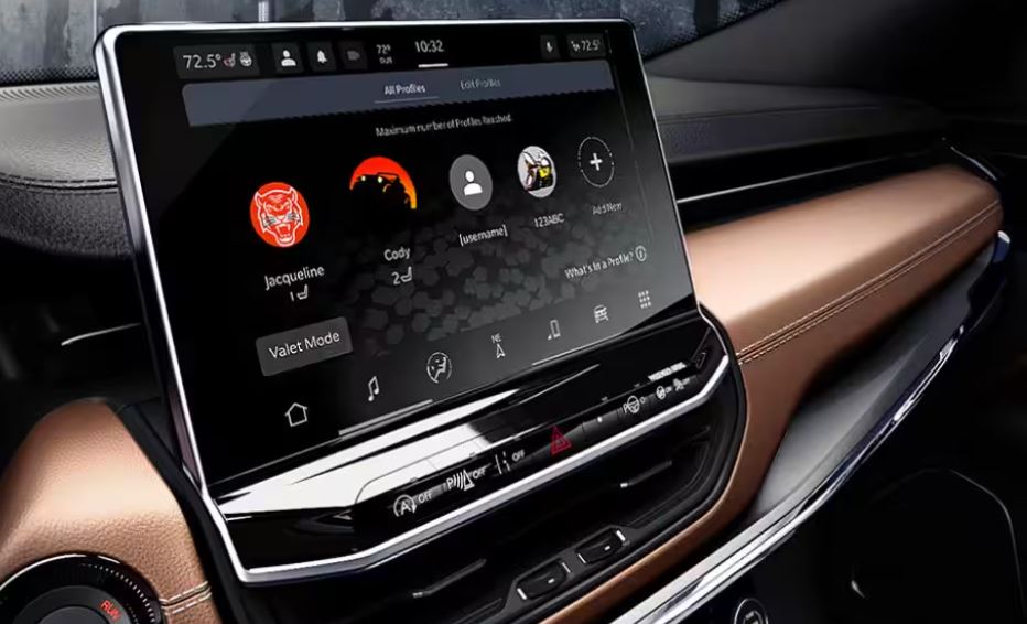2025 Jeep Compass Touchscreen