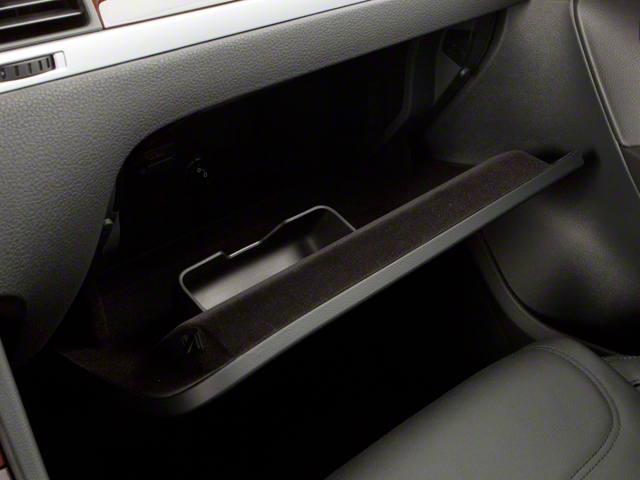 2012 Volkswagen Touareg Lux