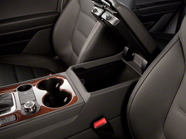 2012 Volkswagen Touareg Lux