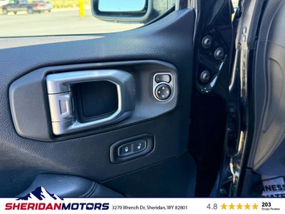 2020 Jeep Wrangler Unlimited Sahara Altitude