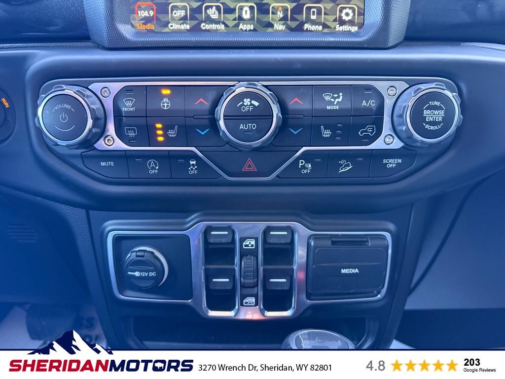 2020 Jeep Wrangler Unlimited Sahara Altitude