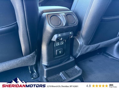 2020 Jeep Wrangler Unlimited Sahara Altitude