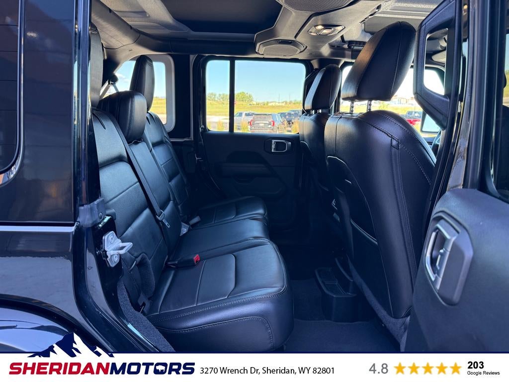 2020 Jeep Wrangler Unlimited Sahara Altitude