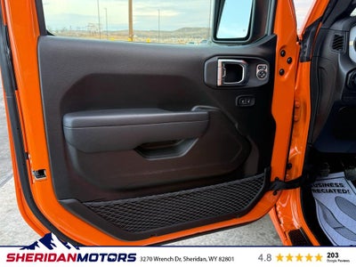 2025 Jeep Wrangler 4-Door Summit 4x4