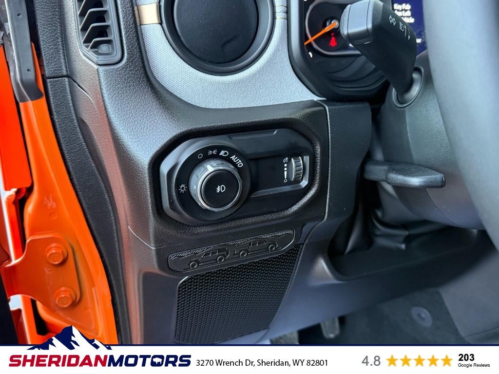 2025 Jeep Wrangler 4-Door Summit 4x4