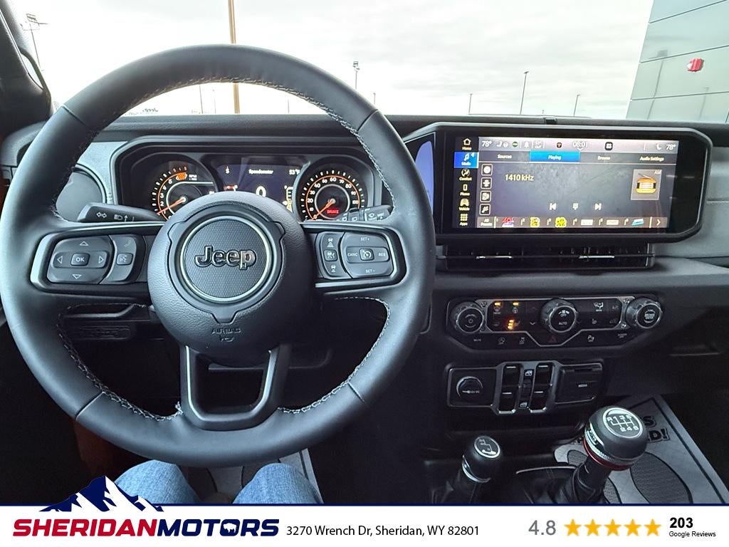 2025 Jeep Wrangler 4-Door Summit 4x4