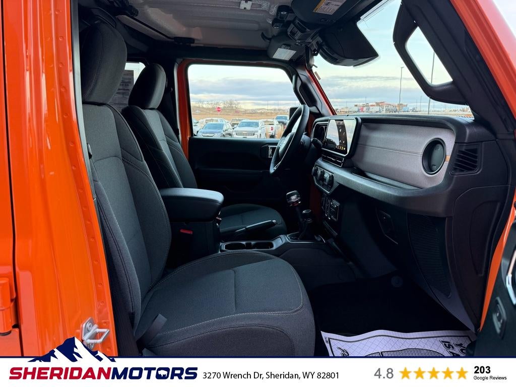 2025 Jeep Wrangler 4-Door Summit 4x4