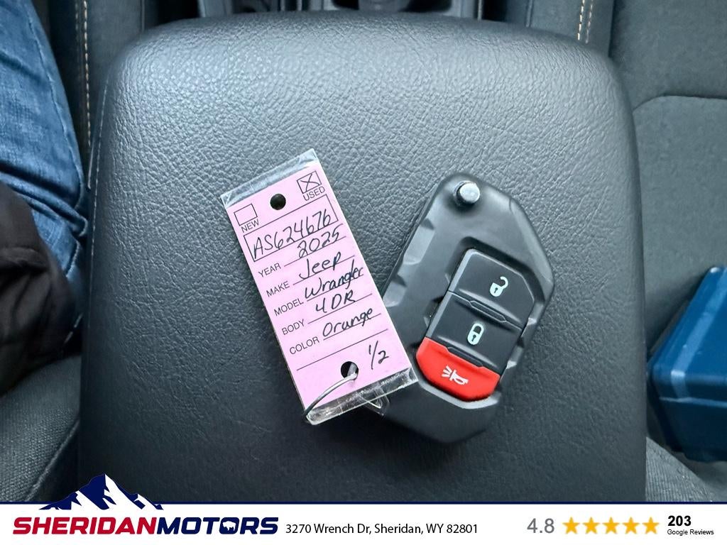 2025 Jeep Wrangler 4-Door Summit 4x4