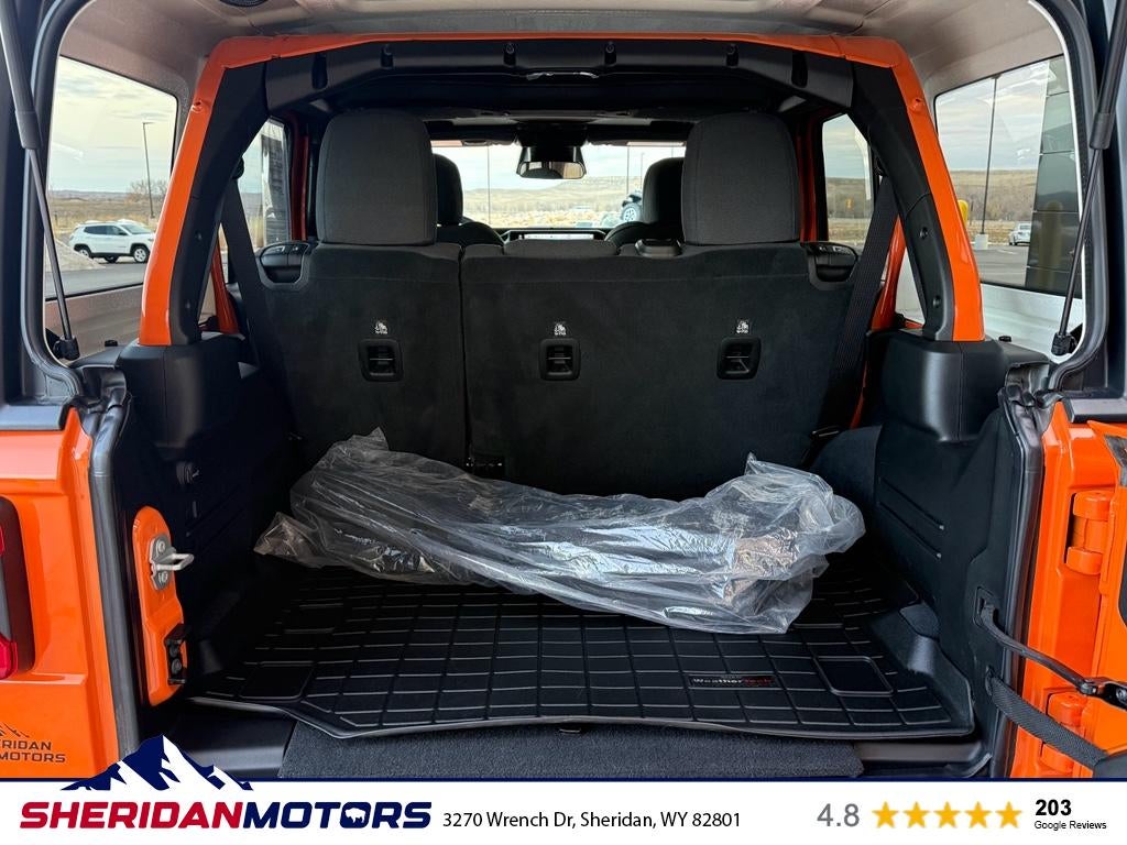 2025 Jeep Wrangler 4-Door Summit 4x4