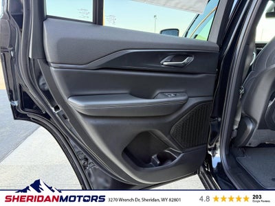 2025 Jeep Grand Cherokee GRAND CHEROKEE LAREDO X 4X4