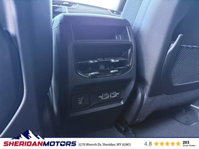 2025 Jeep Grand Cherokee GRAND CHEROKEE LAREDO X 4X4