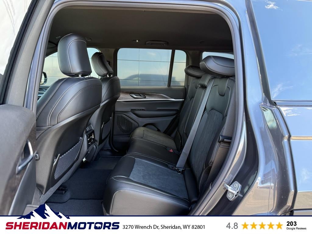 2026 Jeep Grand Cherokee GRAND CHEROKEE LAREDO ALTITUDE 4X4