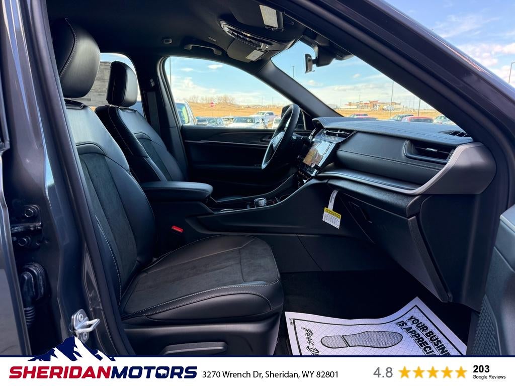 2026 Jeep Grand Cherokee GRAND CHEROKEE LAREDO ALTITUDE 4X4