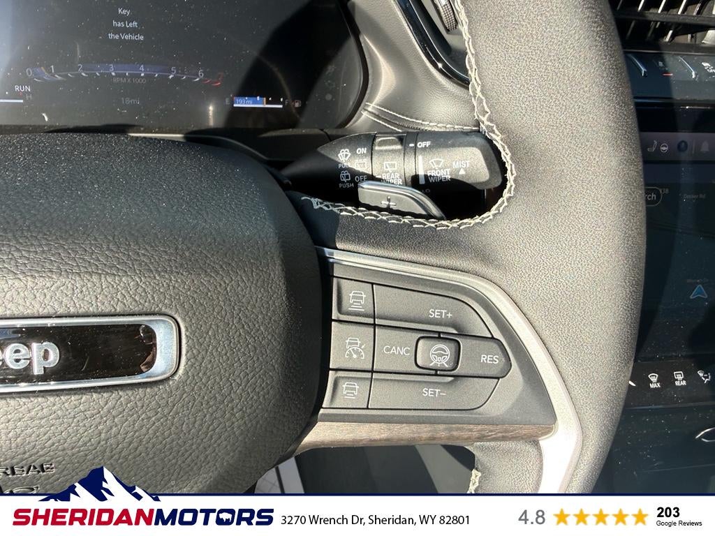 2026 Jeep Grand Cherokee GRAND CHEROKEE LAREDO ALTITUDE 4X4