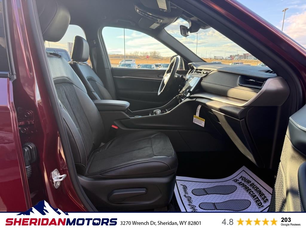 2026 Jeep Grand Cherokee GRAND CHEROKEE LAREDO ALTITUDE 4X4