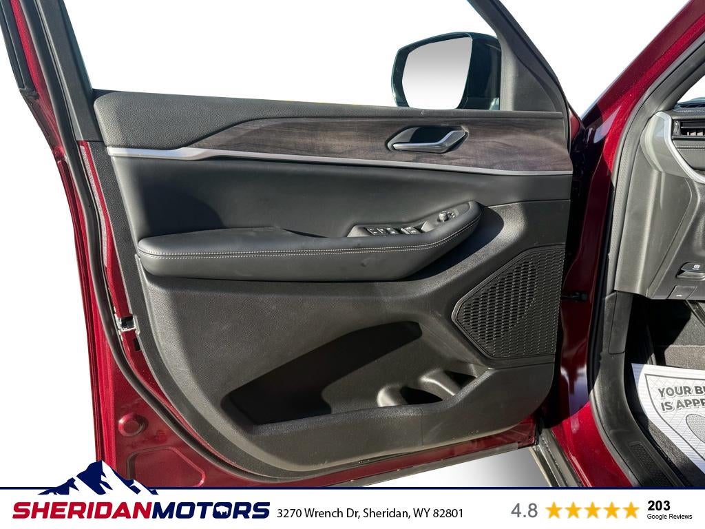 2026 Jeep Grand Cherokee GRAND CHEROKEE LAREDO ALTITUDE 4X4