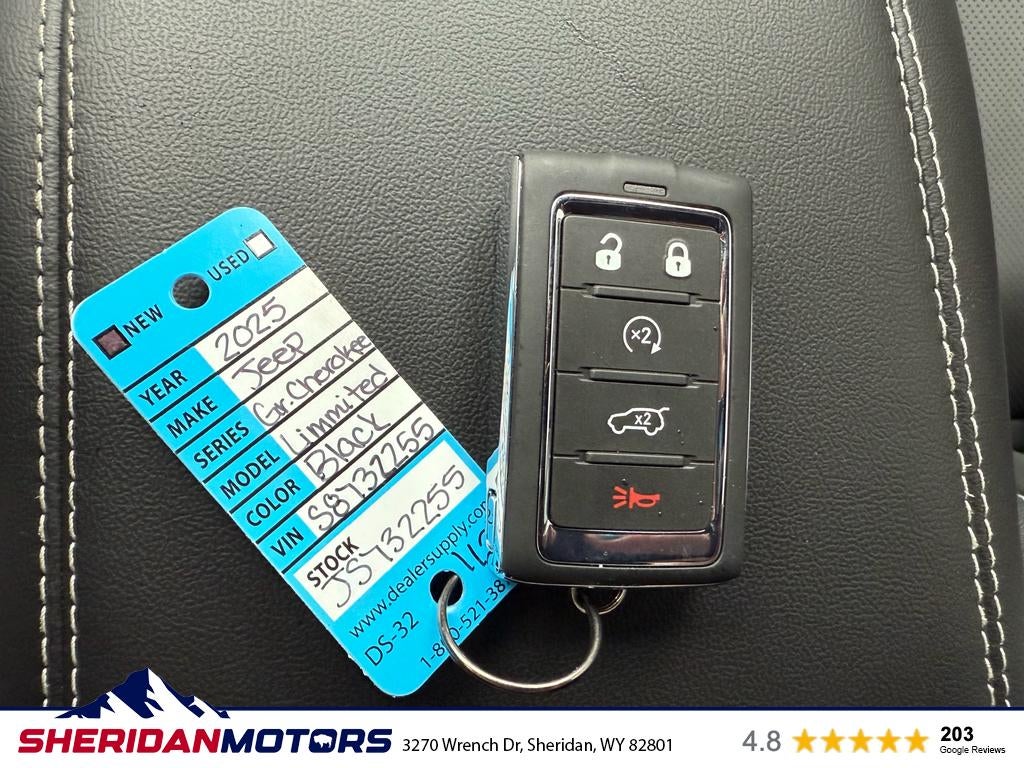 2025 Jeep Grand Cherokee GRAND CHEROKEE LIMITED 4X4