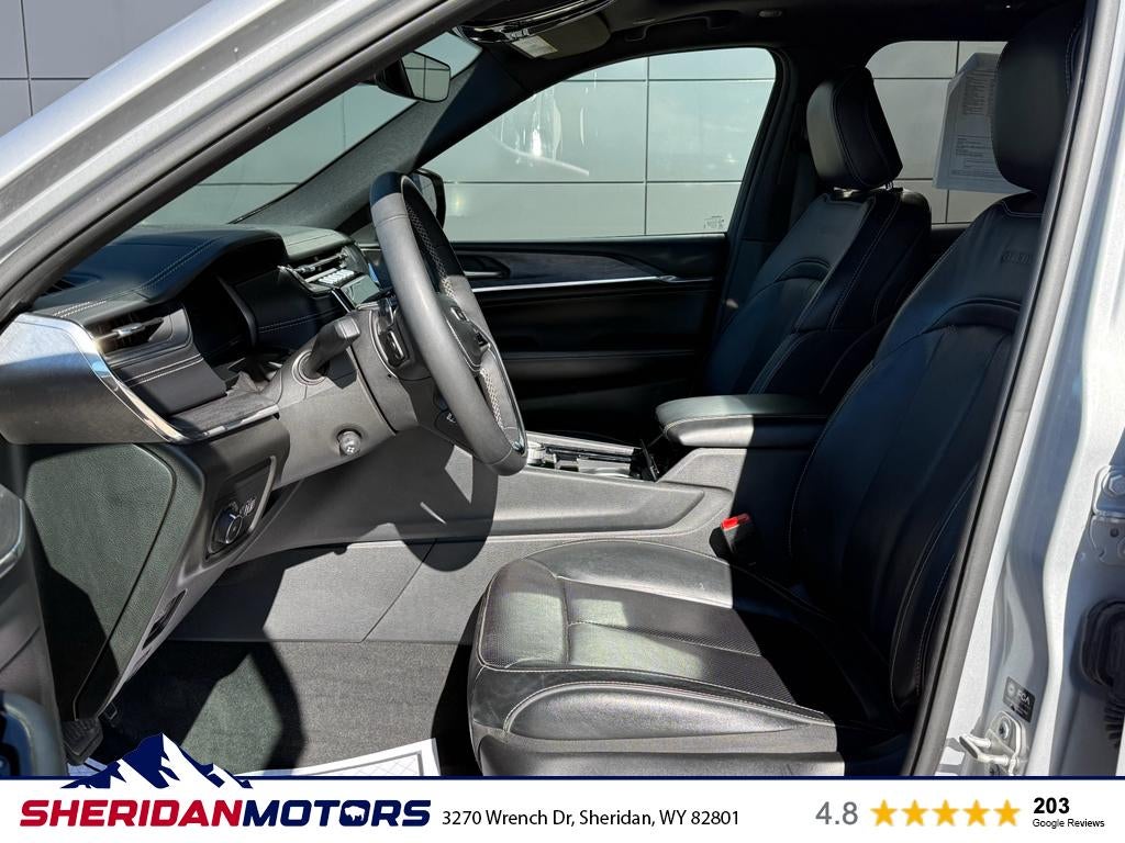 2023 Jeep Grand Cherokee Overland 4x4