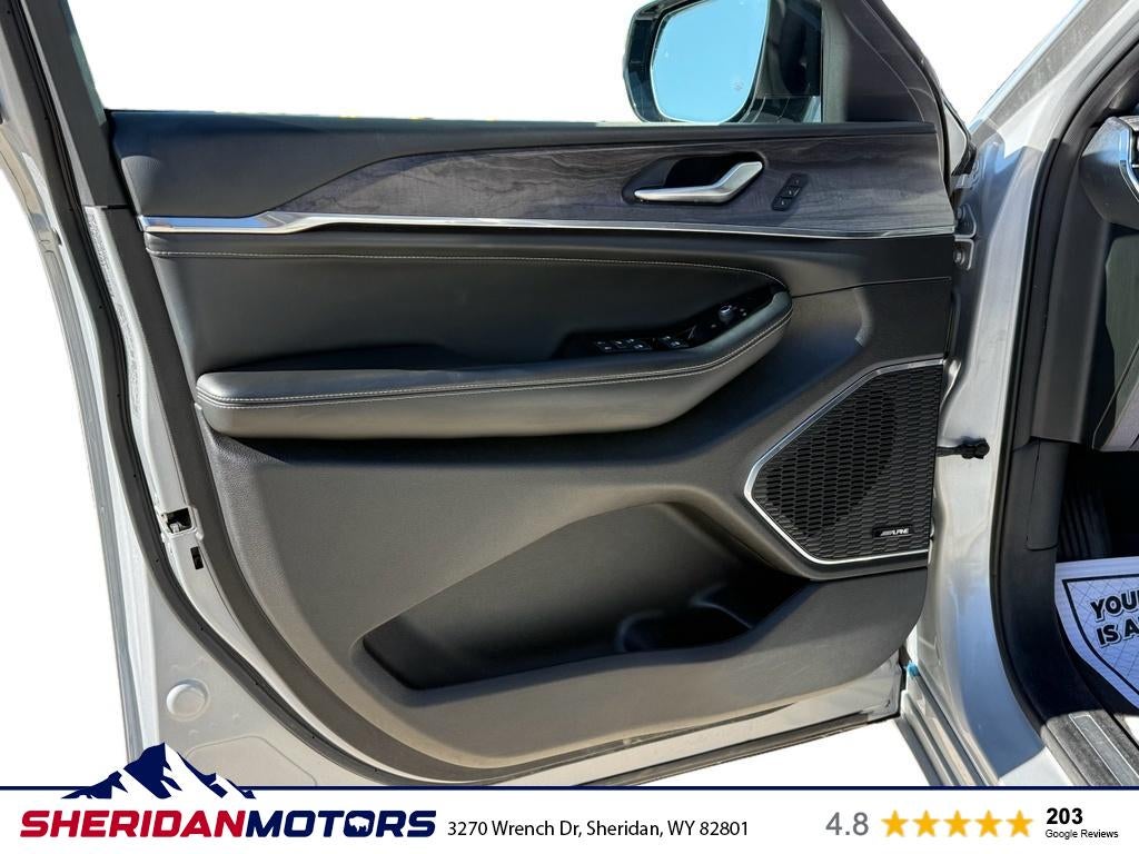 2023 Jeep Grand Cherokee Overland 4x4