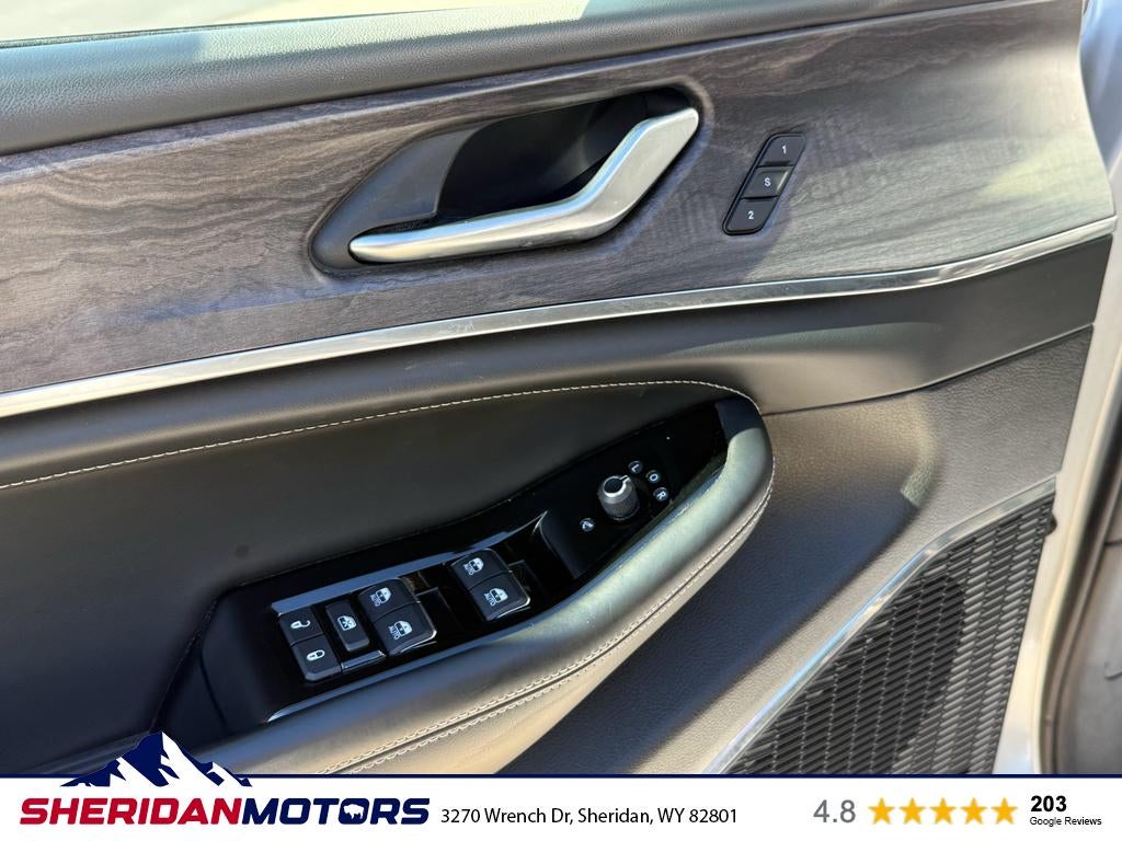 2023 Jeep Grand Cherokee Overland 4x4