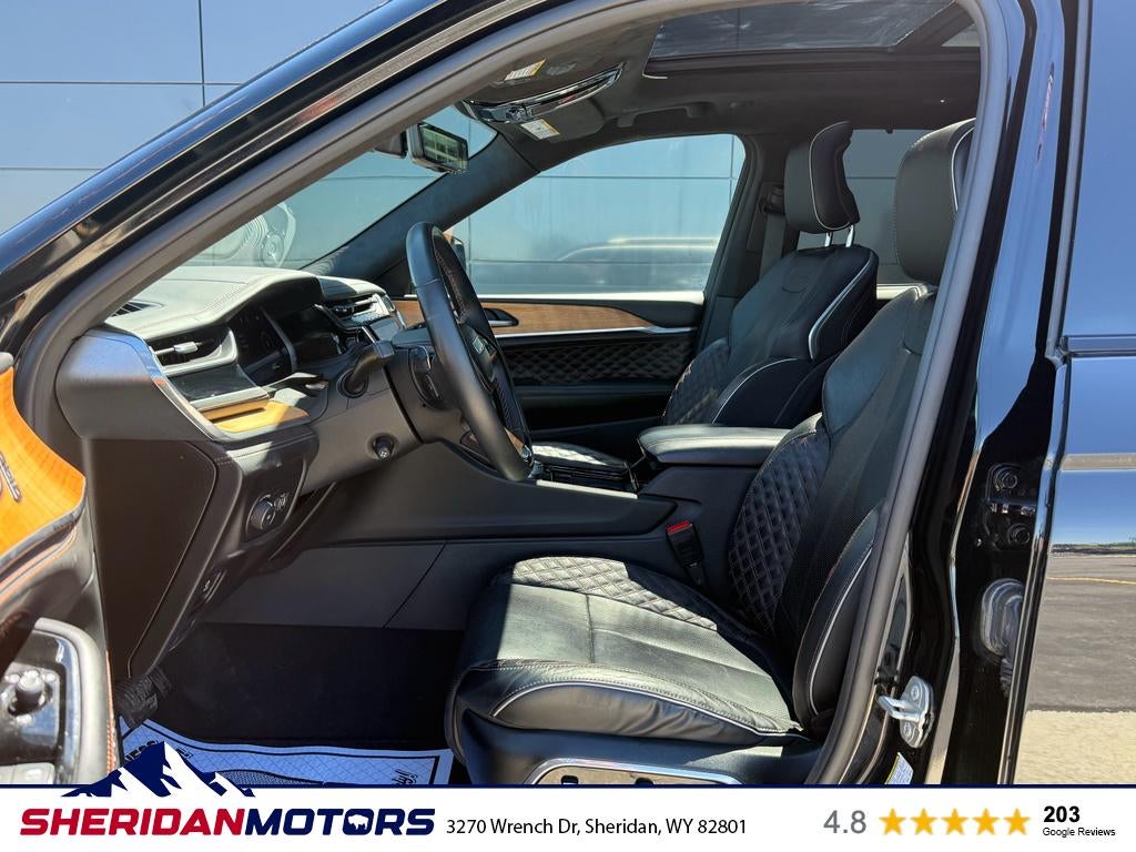 2023 Jeep Grand Cherokee Summit Reserve
