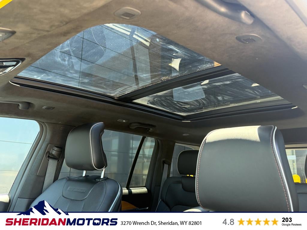 2023 Jeep Grand Cherokee Summit Reserve
