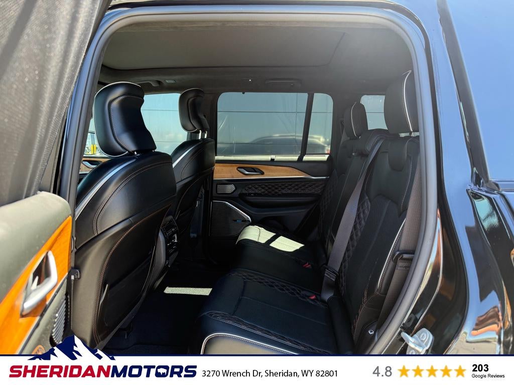 2023 Jeep Grand Cherokee Summit Reserve