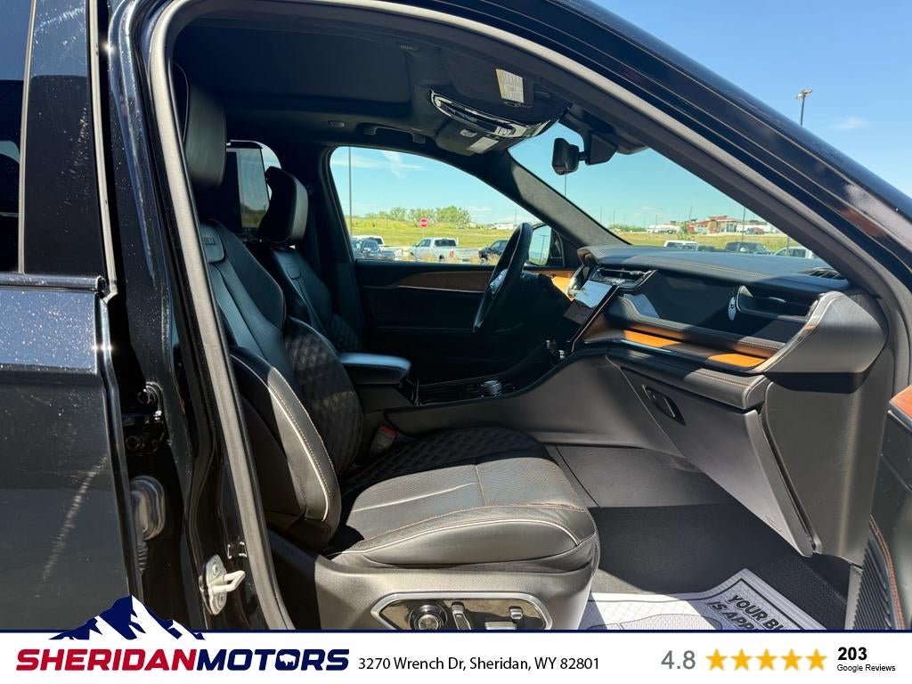 2023 Jeep Grand Cherokee Summit Reserve