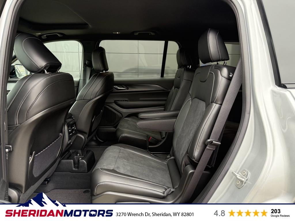 2025 Jeep Grand Cherokee GRAND CHEROKEE L ALTITUDE X 4X4