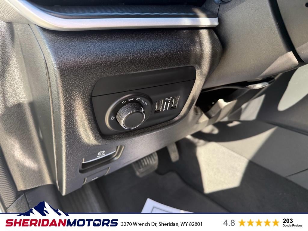 2024 Jeep Grand Cherokee L Altitude 4x4