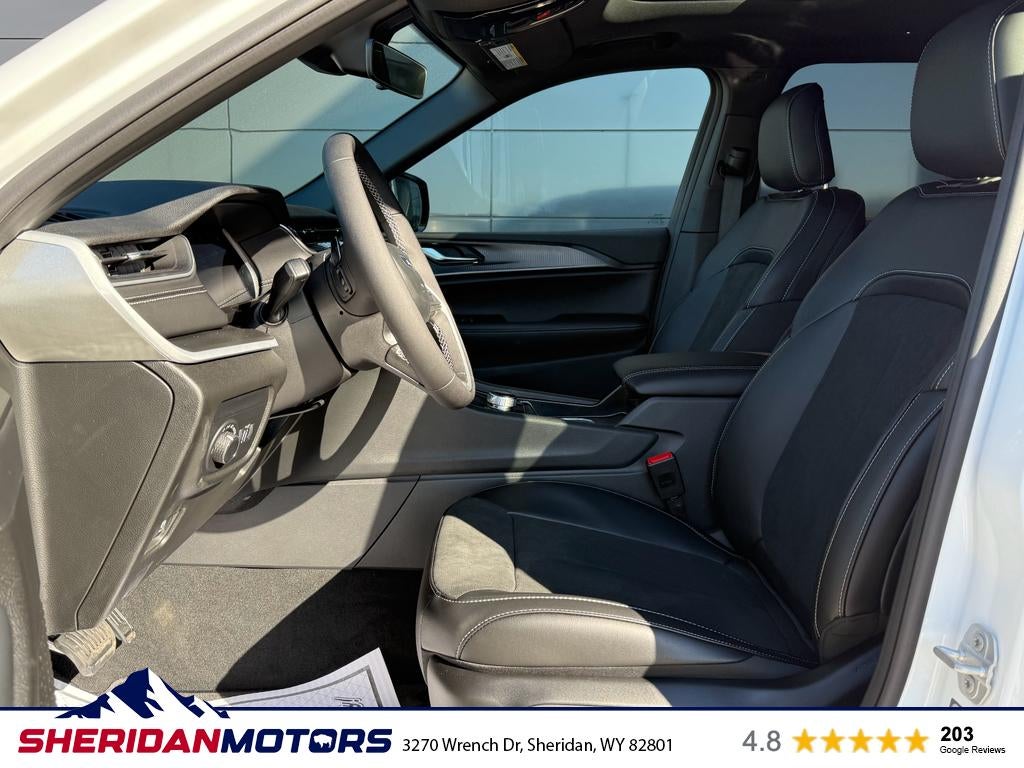 2025 Jeep Grand Cherokee GRAND CHEROKEE L ALTITUDE X 4X4