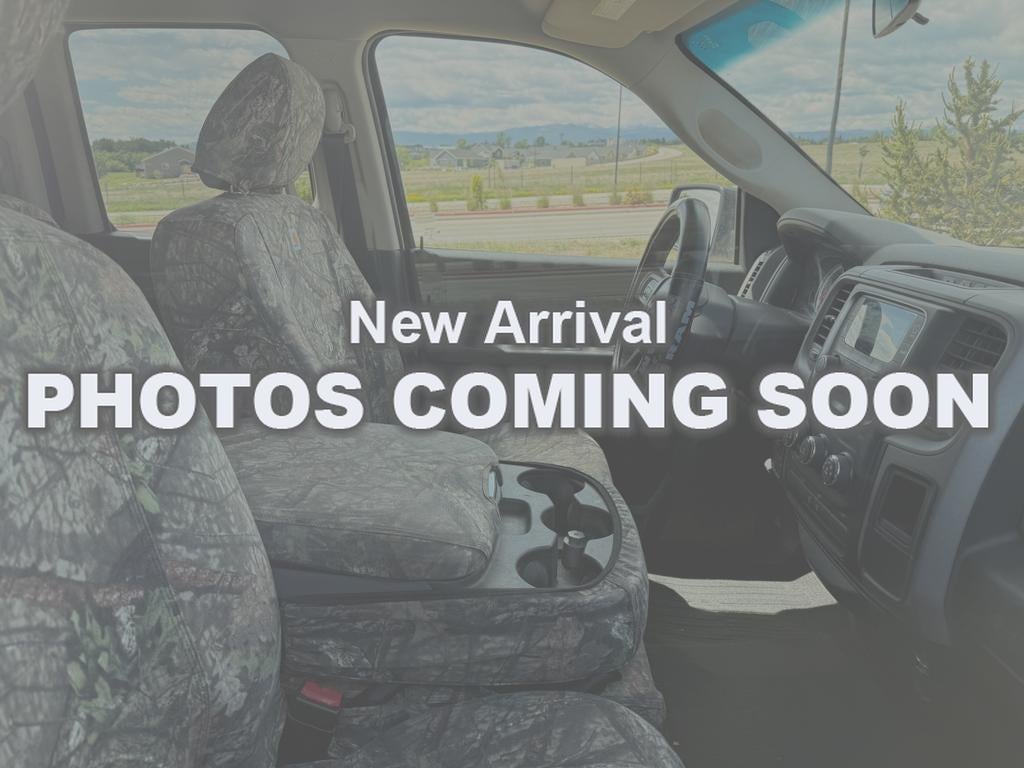 2017 RAM 1500 Express Quad Cab 4x4 6'4' Box