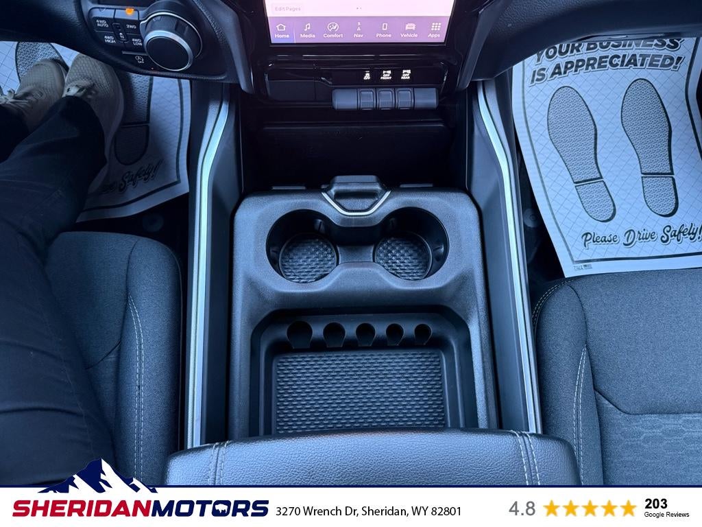 2025 RAM 1500 Big Horn Crew Cab 4x4 5'7' Box