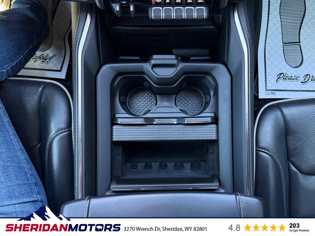 2020 RAM 1500 Limited Crew Cab 4x4 6'4' Box