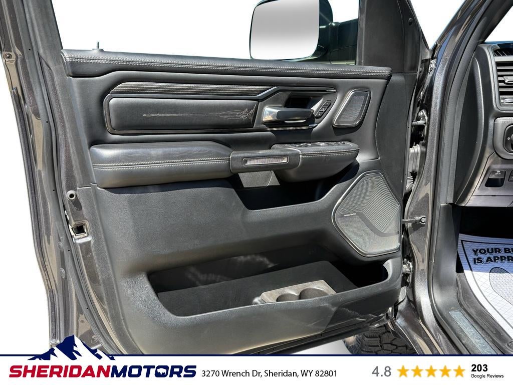 2020 RAM 1500 Limited Crew Cab 4x4 6'4' Box