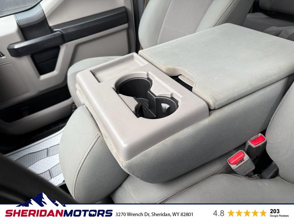 2017 Ford F-550 Chassis XL