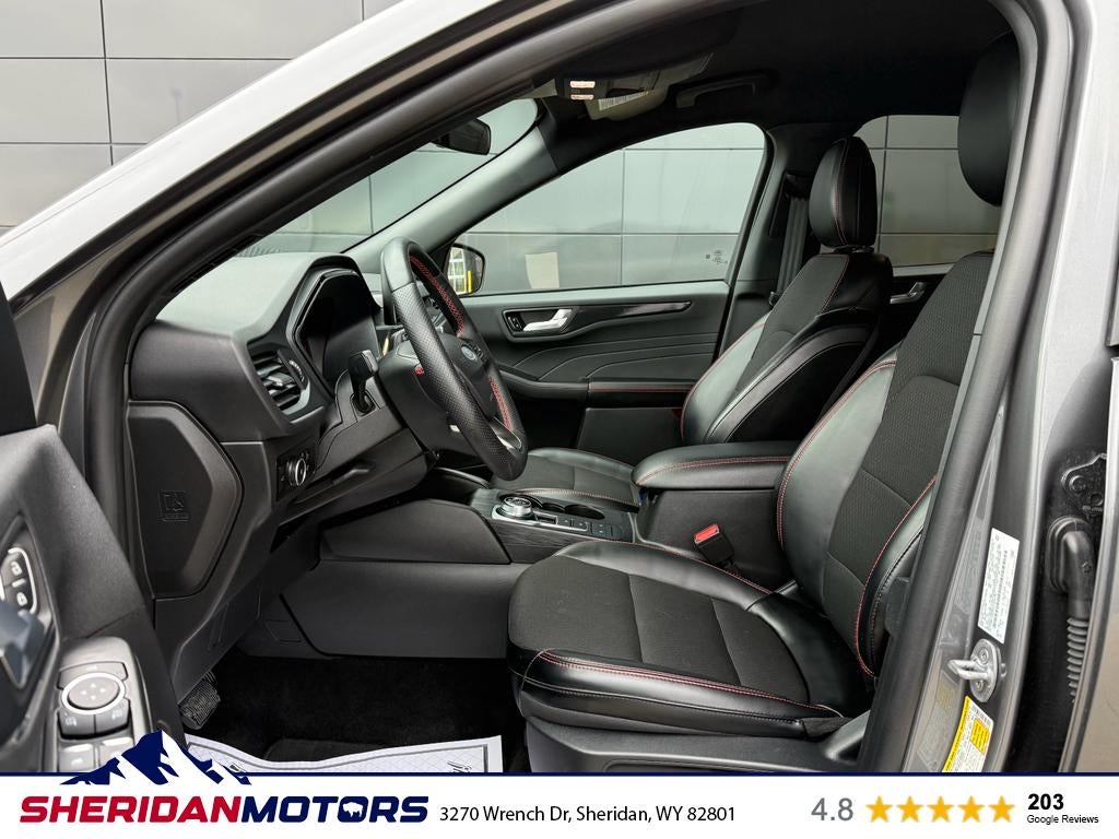 2025 Ford Escape ST-Line Select