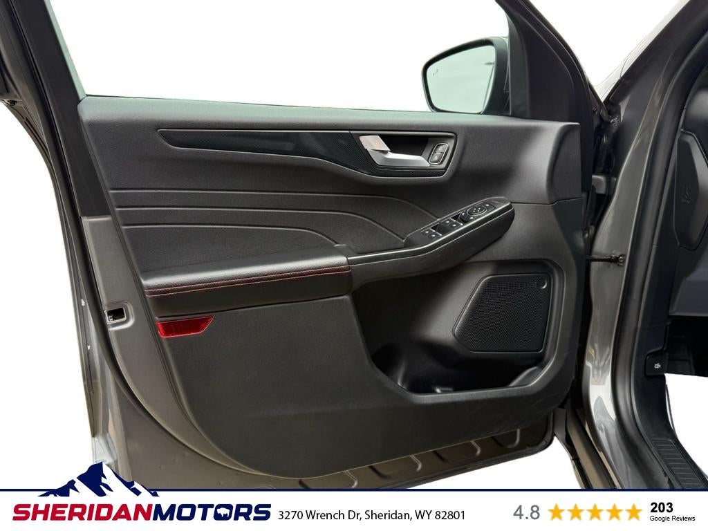 2025 Ford Escape ST-Line Select