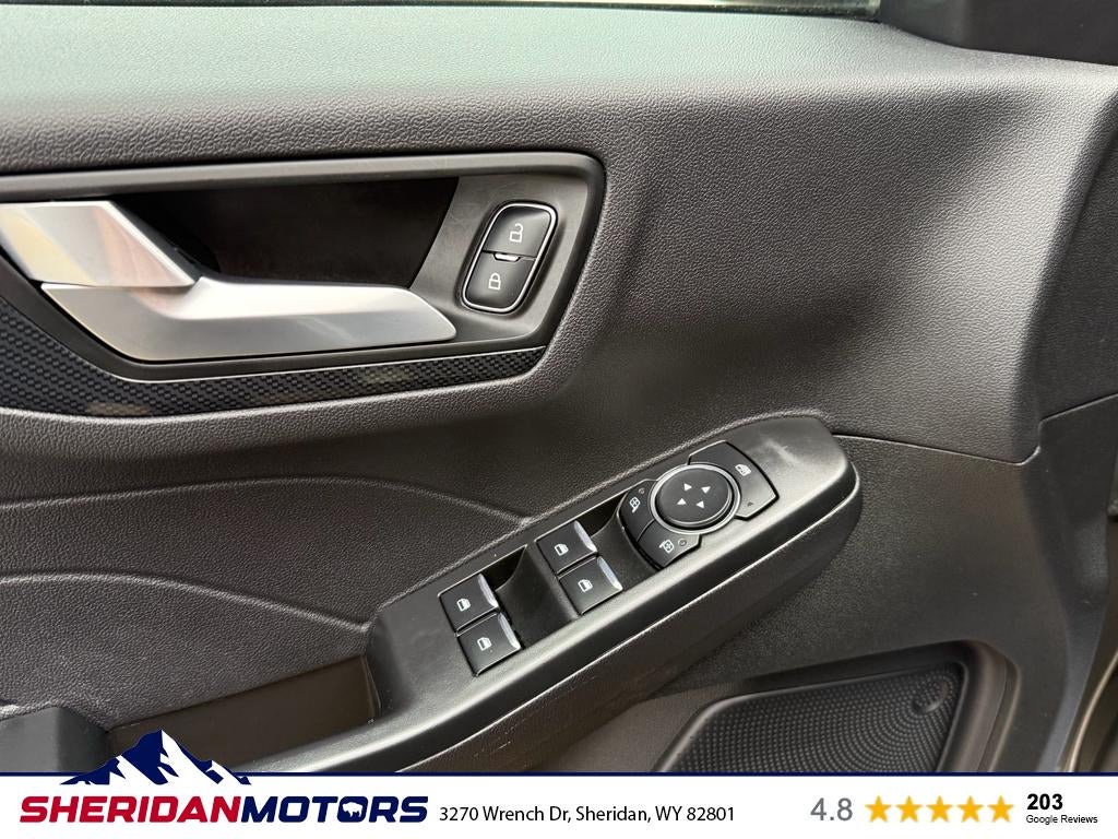 2025 Ford Escape ST-Line Select