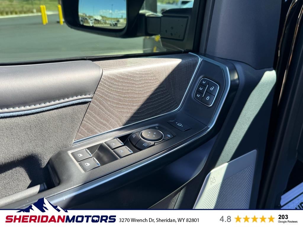 2025 Ford F-250 Platinum