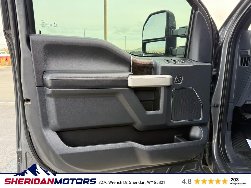 2022 Ford F-350 LARIAT