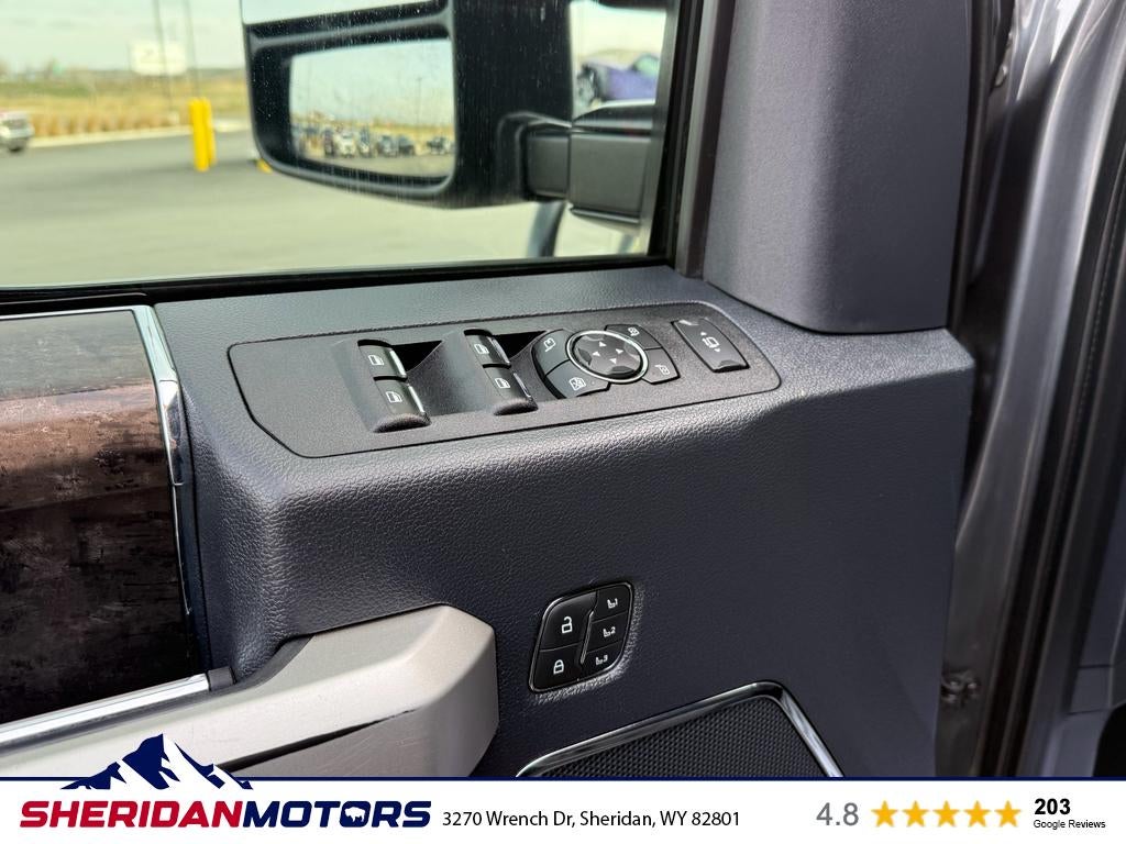 2022 Ford F-350 LARIAT