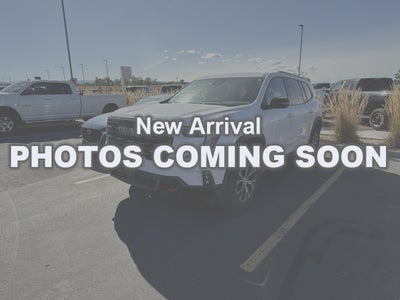 2025 GMC Acadia AWD AT4