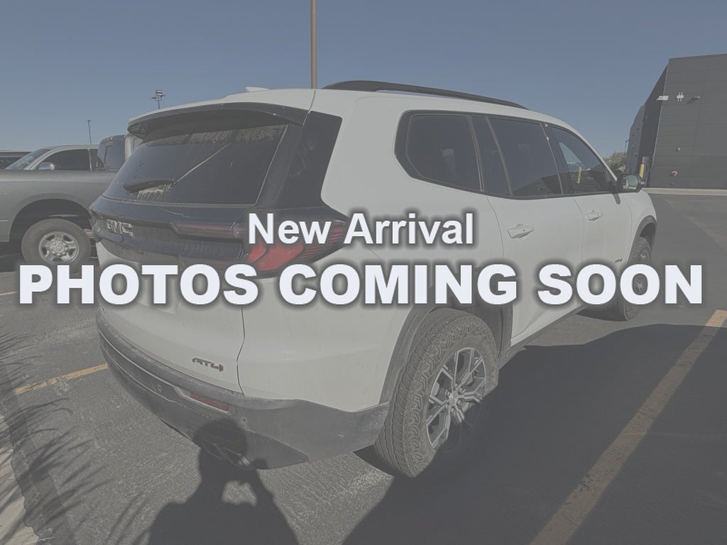 2025 GMC Acadia AWD AT4