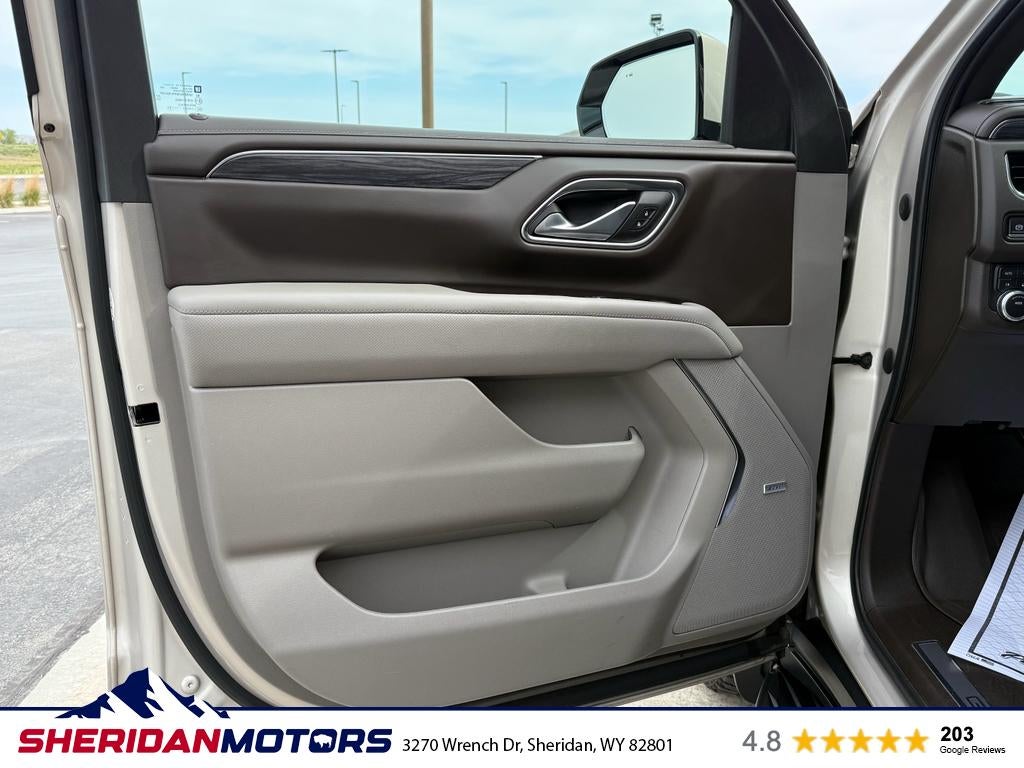 2023 GMC Yukon XL 4WD SLT