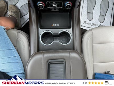 2023 GMC Yukon XL 4WD SLT