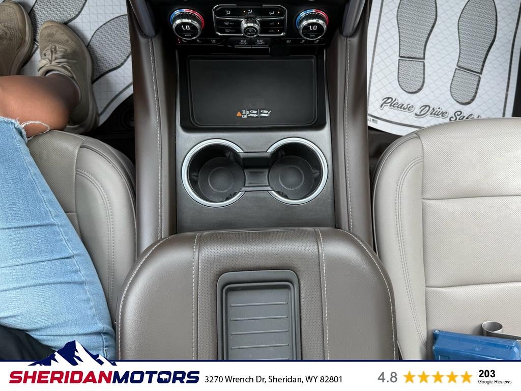 2023 GMC Yukon XL 4WD SLT
