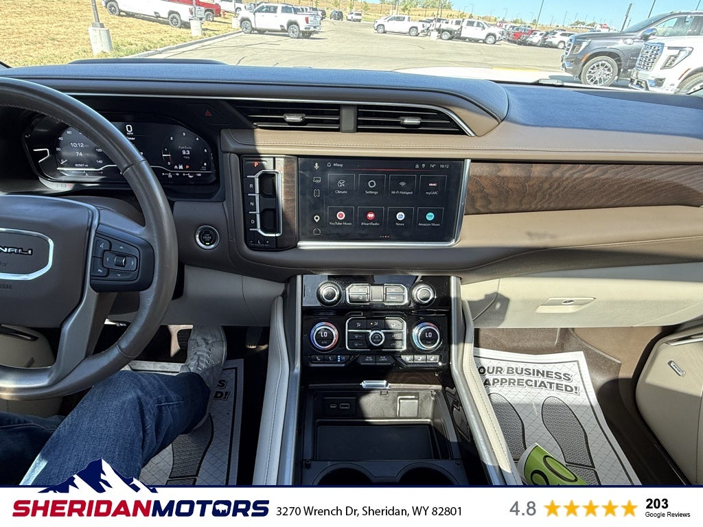 2022 GMC Yukon XL 4WD Denali