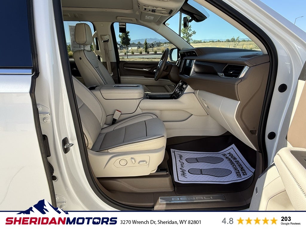 2022 GMC Yukon XL 4WD Denali