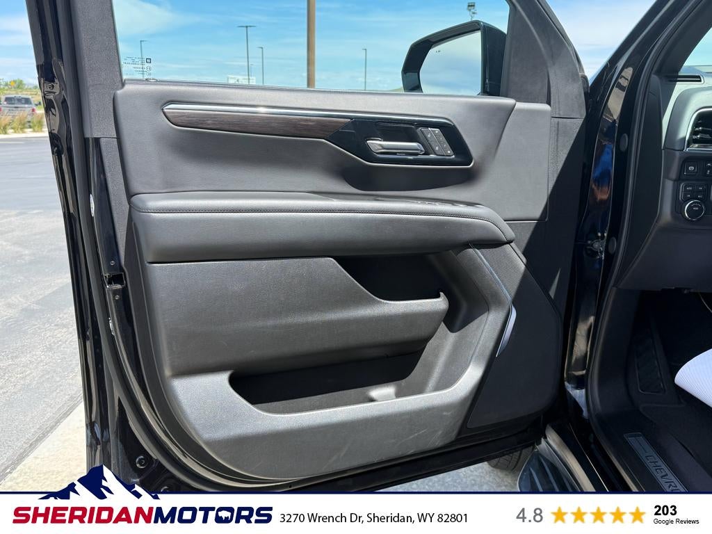 2025 Chevrolet Tahoe 4WD LT